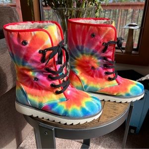 Electro Threads Tie Dye Boots Size 9